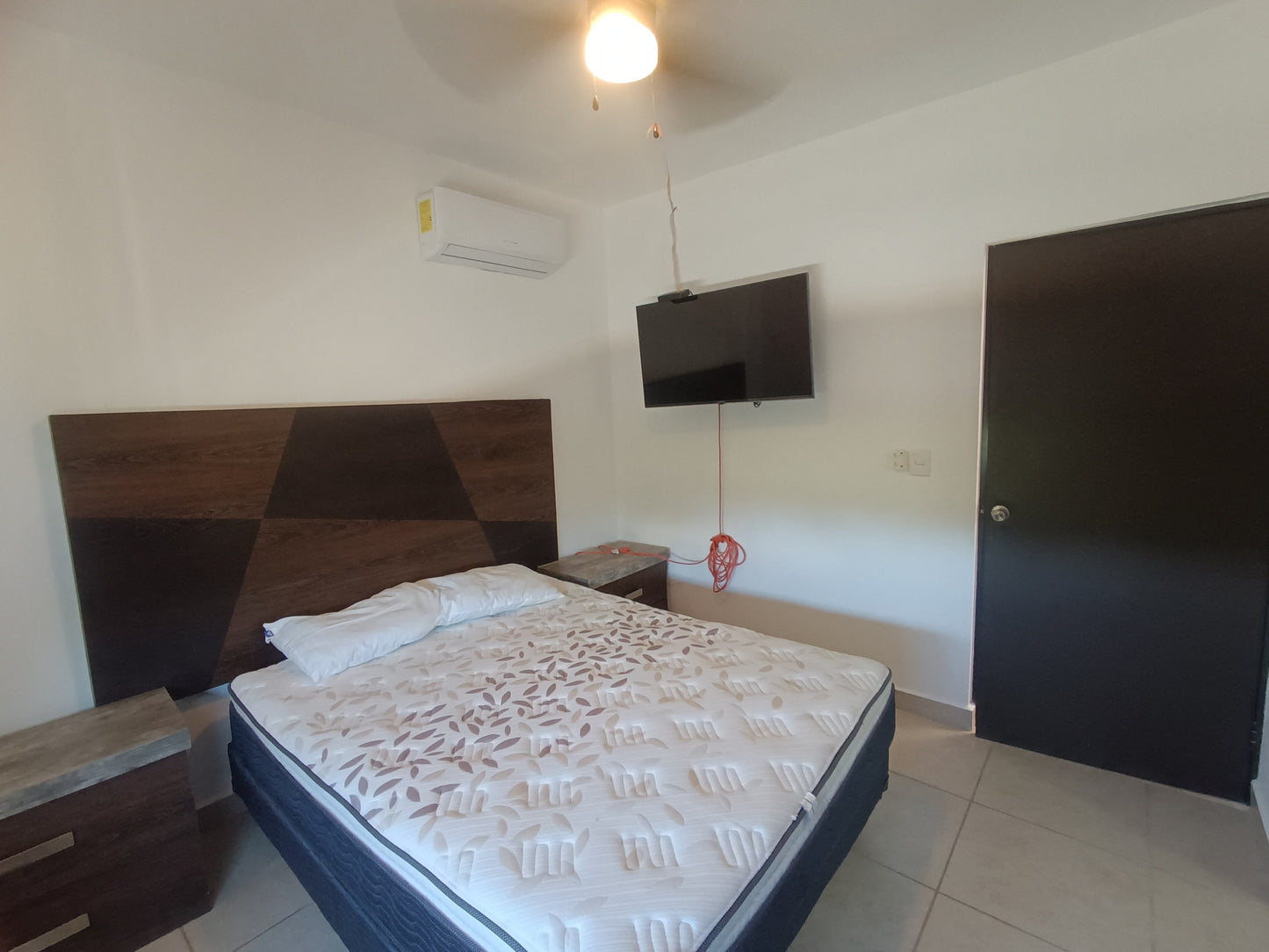 Casa Amueblada en 3 Recamaras – Fraccionamiento Lunamar, Playa del Carmen