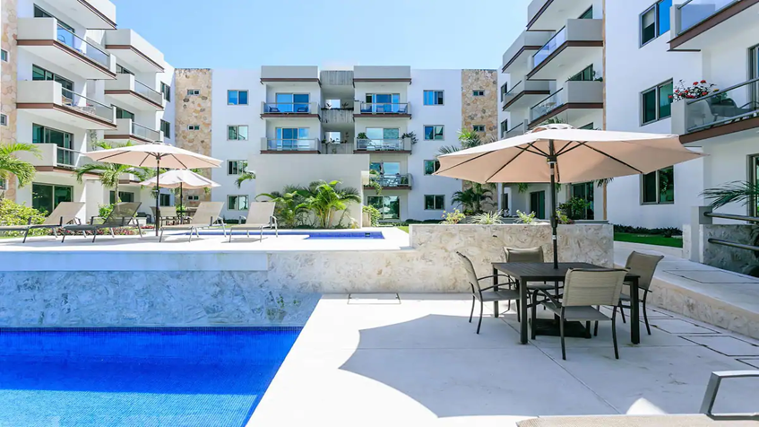 Luxia Residencial Playa del Carmen - Departamento Amueblado de 3 Recamaras