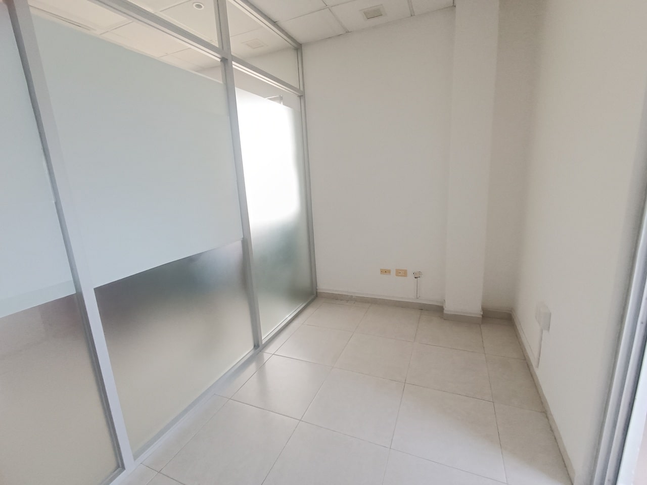 Oficina en Renta – Edificio Corporativo en Playacar Playa del Carmen