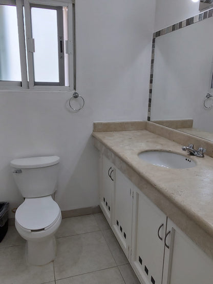 Departamento 2 Recamaras en Renta – Condominio Bugambilias Playacar