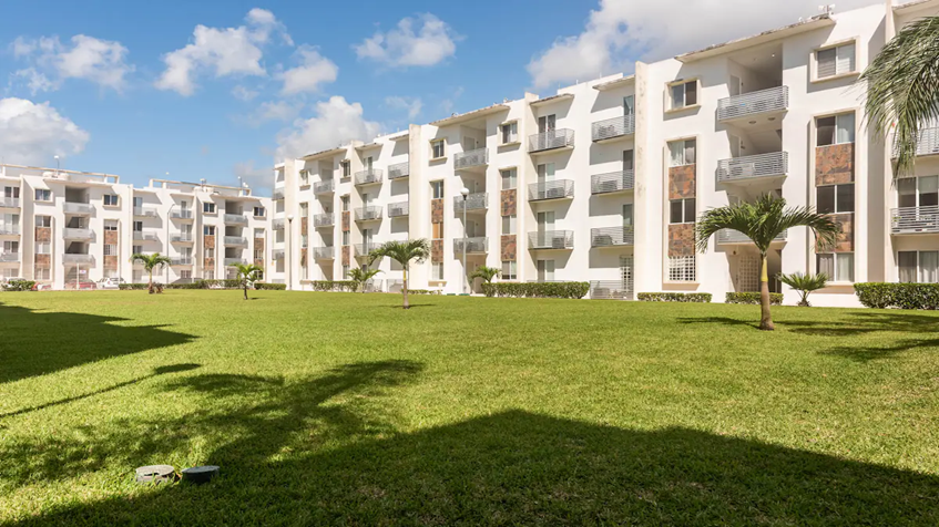 Tu oasis privado en Paseo Los Olivos - Apartamento de 3 recámaras en Renta