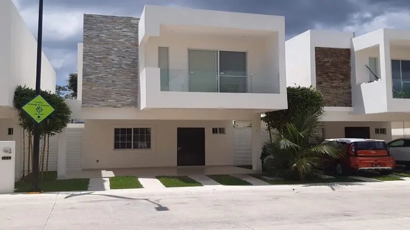 Selvanova Playa del Carmen - Casa Amueblada de 3 Recamaras en Renta