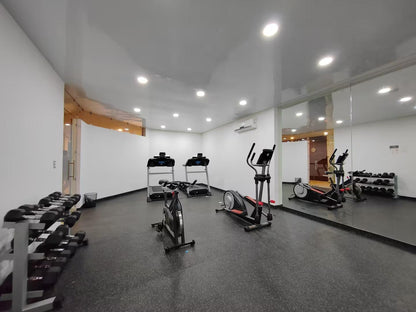 un gimnasio equipado en macondo 5ta avenida playa del carmen
