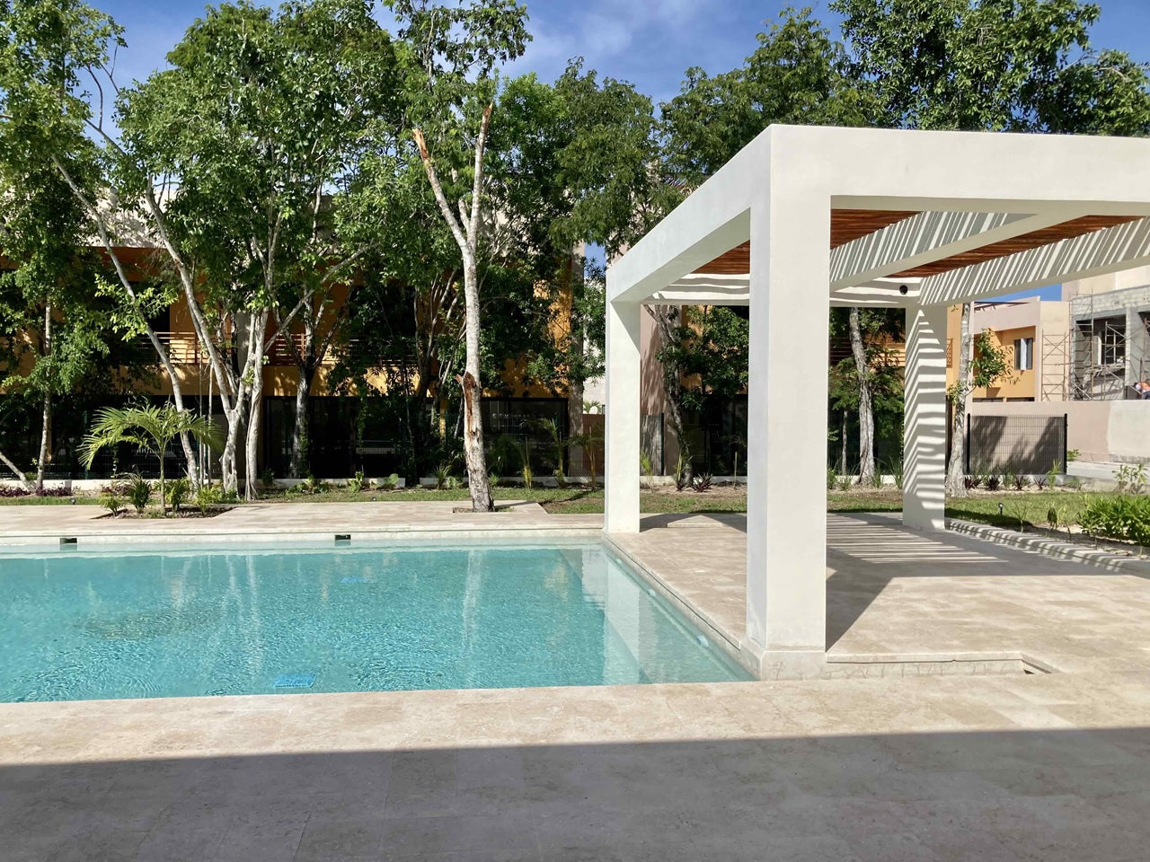 Departamento en Renta 3 Recámaras Residencial Aleda Playa del Carmen