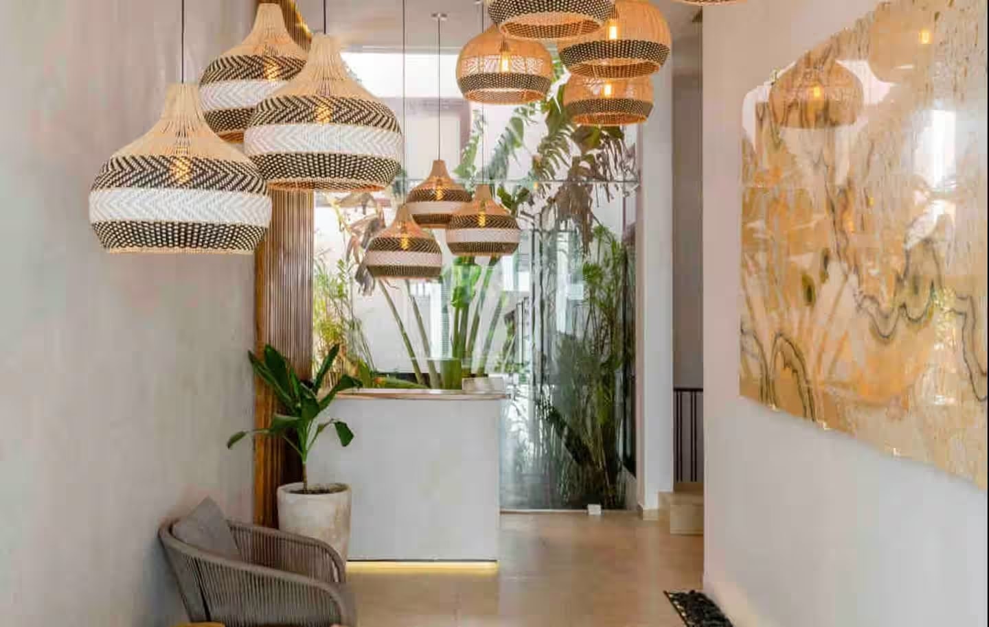 un area de recepcion en tzalam residences playa del carmen