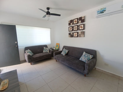 Casa Amueblada en 3 Recamaras – Fraccionamiento Lunamar, Playa del Carmen