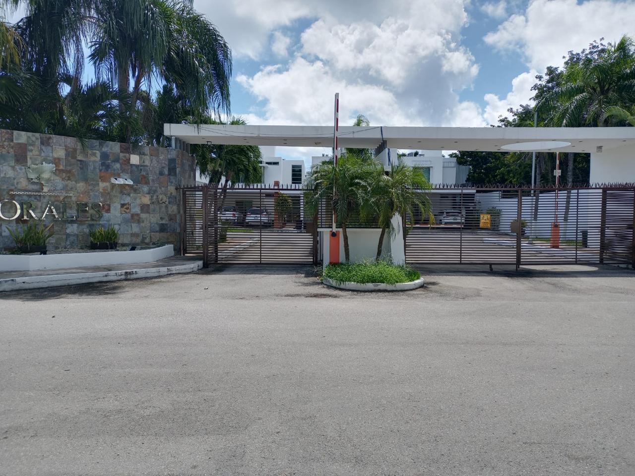 Casa Amueblada en Renta 3 Recamaras – Residencial Los Corales Playa del Carmen