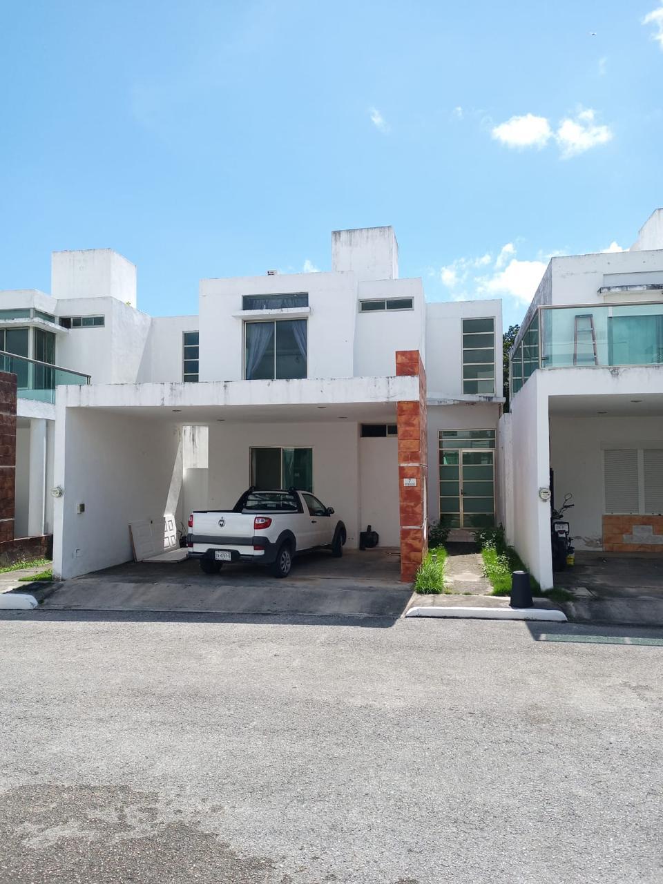 Casa Amueblada en Renta 3 Recamaras – Residencial Los Corales Playa del Carmen