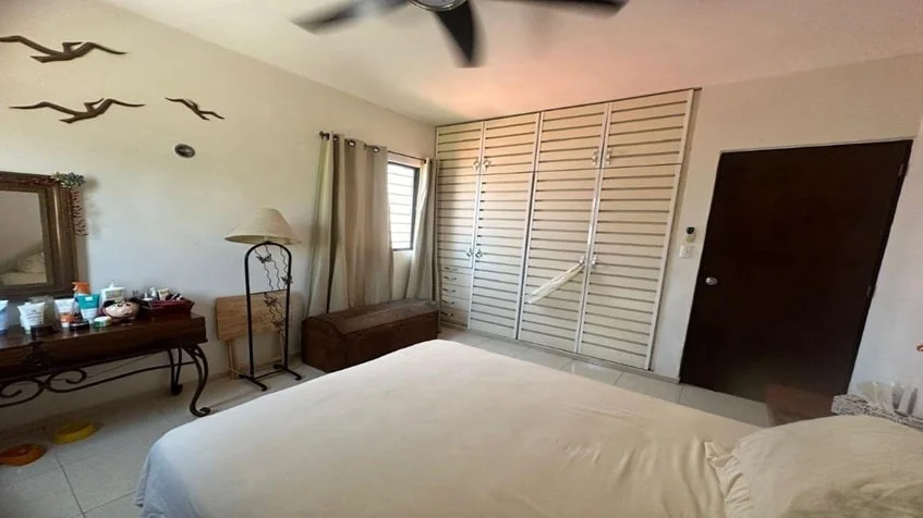 una recamara secundaria en cataluña playa del carmen