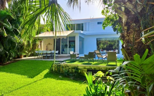Casa 4 Recámaras Amueblada en Renta | Club Real Playacar