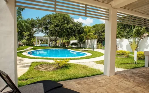Departamento Amueblado de 2 Recámaras en Renta | Lunamar Playa del Carmen