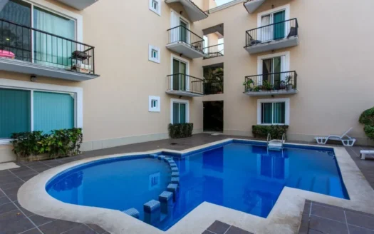 Departamento de 2 Recamaras en Renta Amueblado | Condominio Wayak Playacar