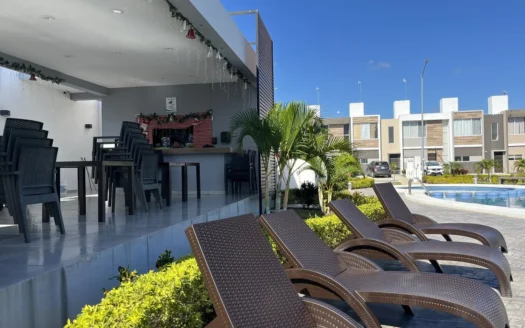 Casa Amueblada de 2 Recámaras en Renta | Portoalto Playa del Carmen