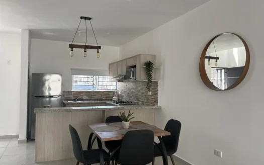 Casa Amueblada de 2 Recámaras en Renta | Portoalto Playa del Carmen