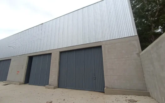 Bodega Comercial en Renta | Ejidal Playa del Carmen | Cerca de Centro Maya