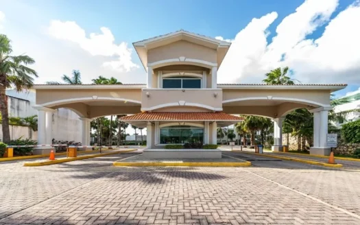 Casa de 4 recámaras en Renta Amueblada | Playa Magna Playa del Carmen