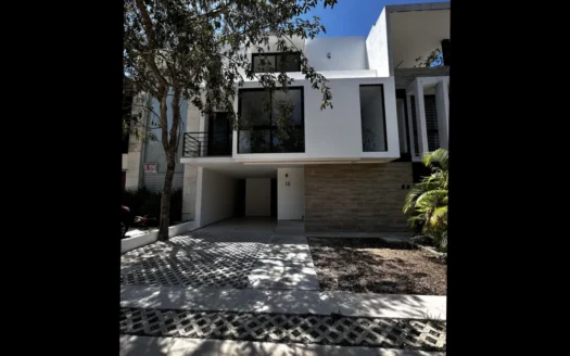 Casa de 3 Recamaras en Renta amueblada | Senderos de Mayakoba Playa del Carmen