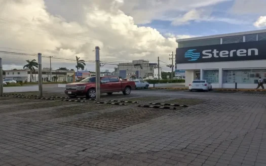 Local en Renta en Planta Baja | Plaza Steren Playa del Carmen
