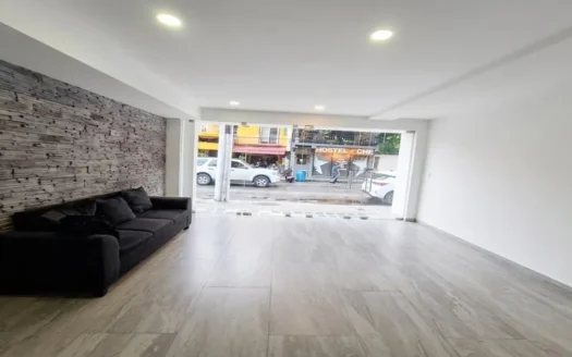 Local Comercial en Renta | Centro de Playa del Carmen