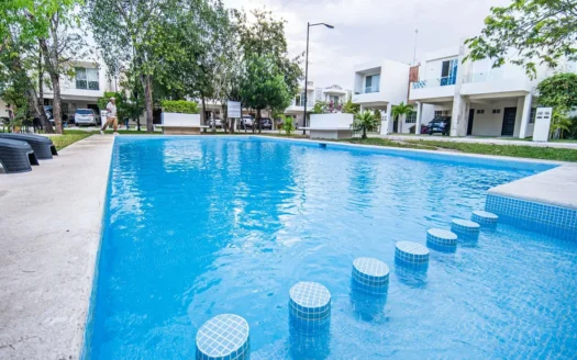 Casa Amueblada 3 Recámaras en Renta | Selvanova Playa del Carmen