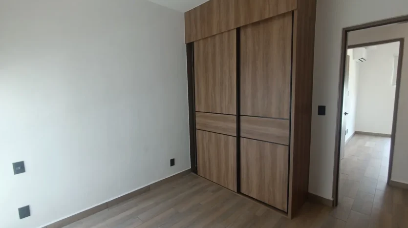 un closet empotrado ampio en bali 2 playa del carmen