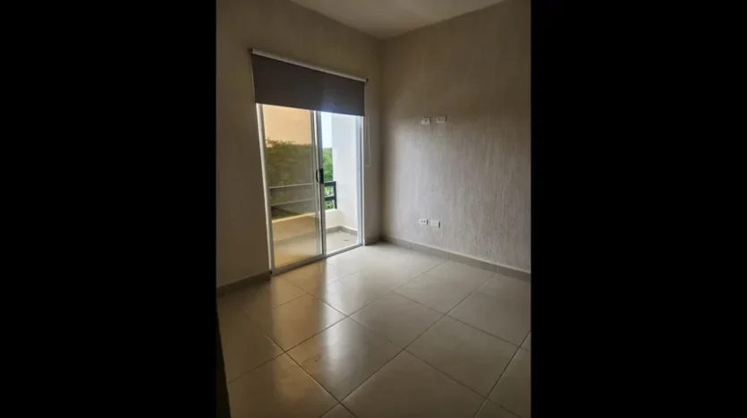 una recamara vacia en sak ya residencial playa del carmen