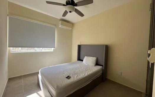 Casa Semiamueblada de 3 Recámaras en Renta | La Joya Residencial