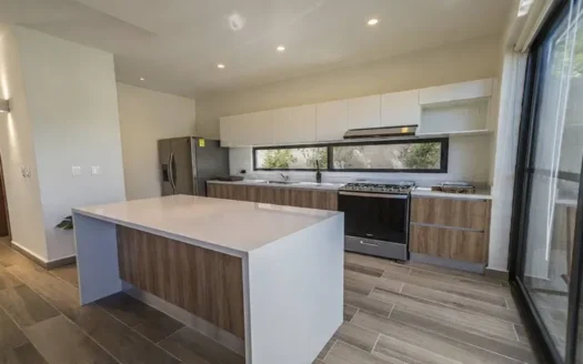 Casa Amueblada de 4 Recámaras en Renta | Aldea Serena Playa del Carmen
